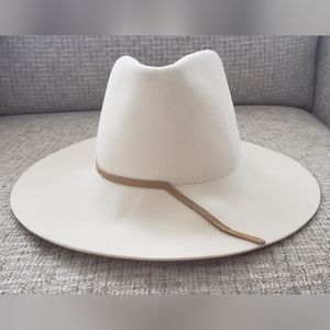 Janessa Leone Medium White Wool Miller Hat
